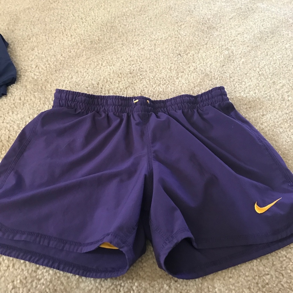 Nike women's compression shorts